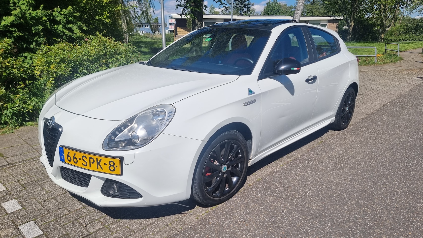 Alfa Romeo Giulietta - 1.4 T M-Air Distinctive Open Dak - AutoWereld.nl