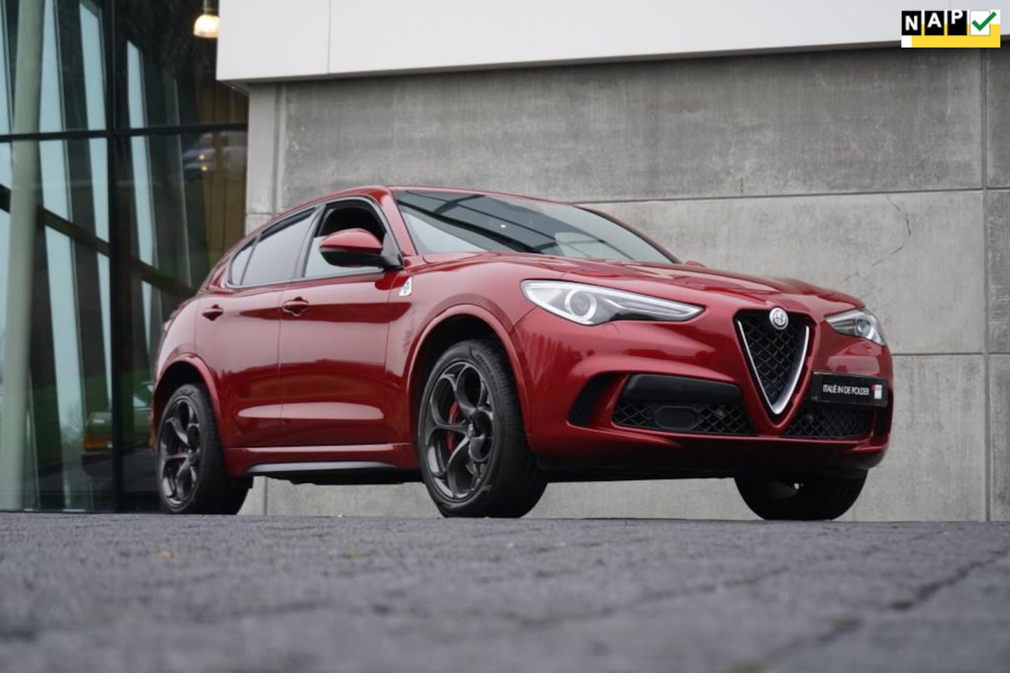 Alfa Romeo Stelvio - 2.9 V6 AWD Quadrifoglio 2.9 V6 AWD Quadrifoglio - AutoWereld.nl