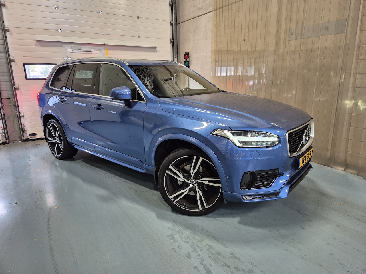 Volvo XC90 - D5 AWD R-Design - AutoWereld.nl