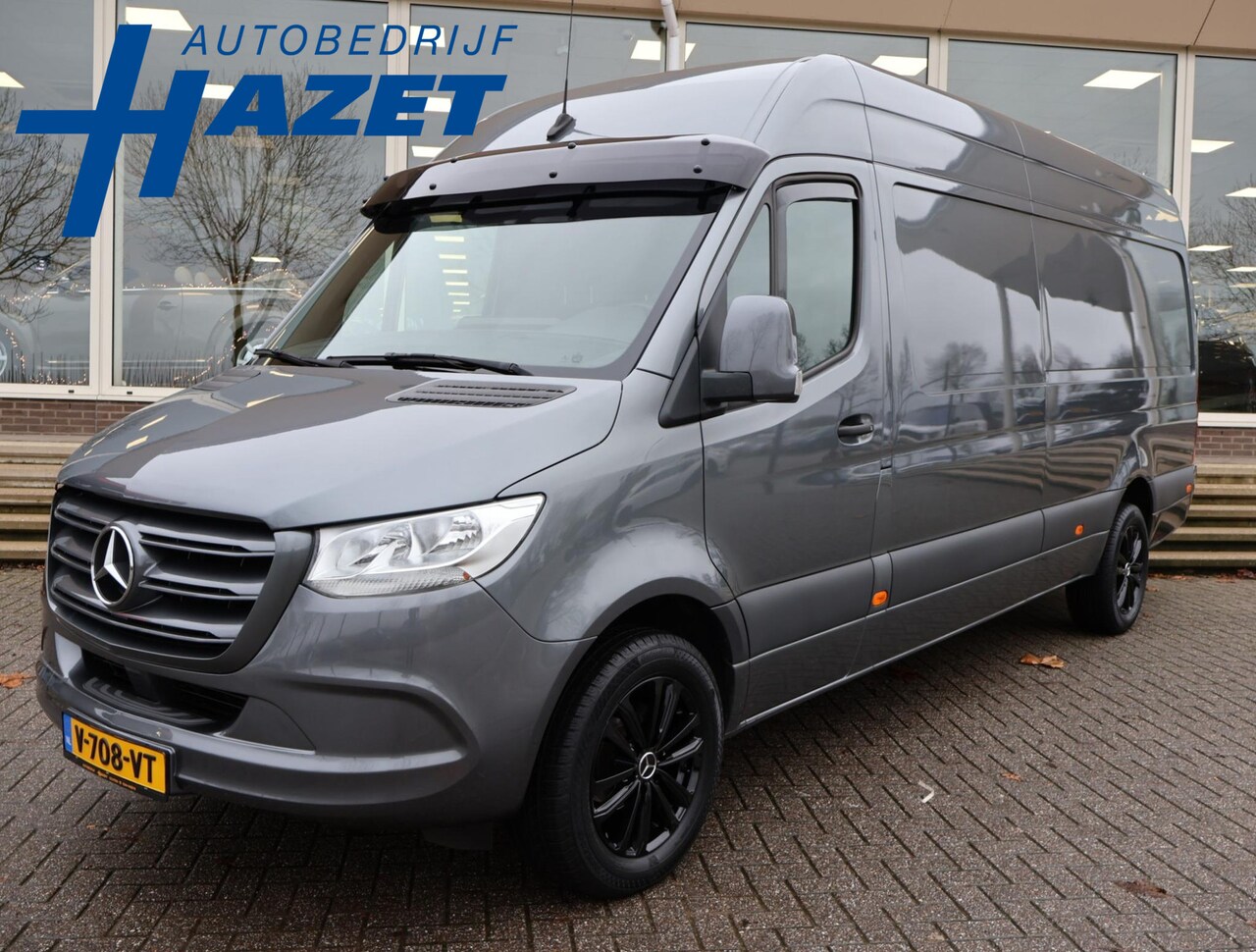 Mercedes-Benz Sprinter - 319 3.0 CDI V6 AUT. L3H2 - 3500 KG TREKHAAK | MBUX BREEDBEELD | 18 INCH LMV | CAMERA - AutoWereld.nl