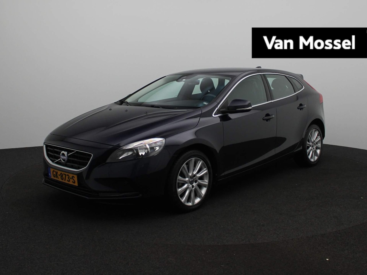 Volvo V40 - 1.5 T3 Momentum | Navigatie | Cruise Control | - AutoWereld.nl