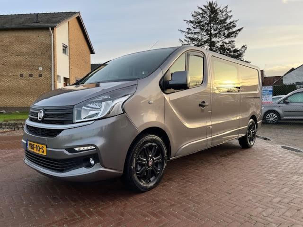 Fiat Talento - 1.6 MJ EcoJet L2H1 DC topstaat 1e eigenaar slechts 43198 km - AutoWereld.nl