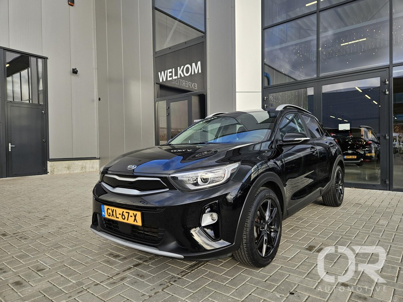 Kia Stonic - 1.4 100pk DynamicLine Apple Android Cam - AutoWereld.nl