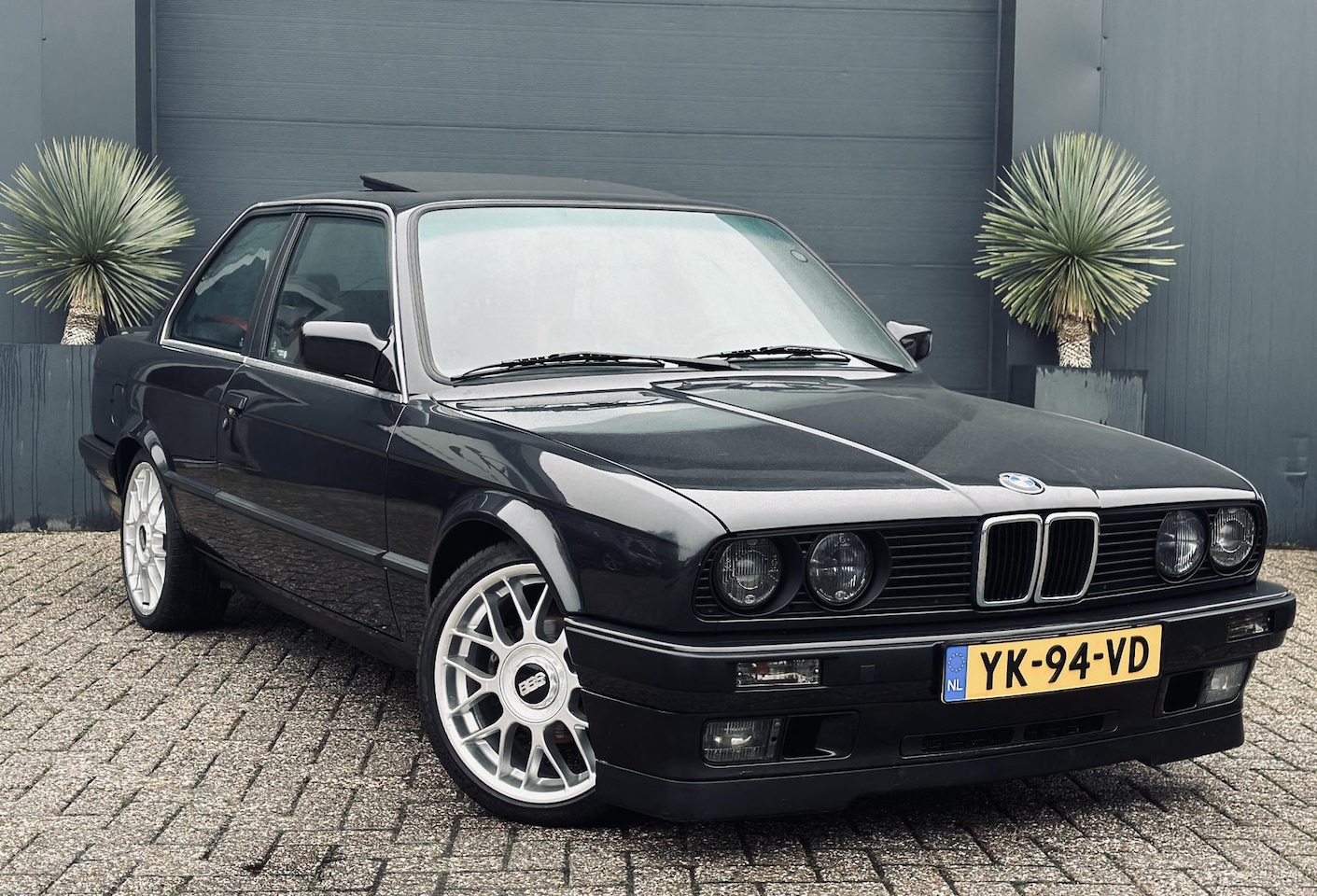 BMW 3-serie - 320i M20B25 2.8L - AutoWereld.nl