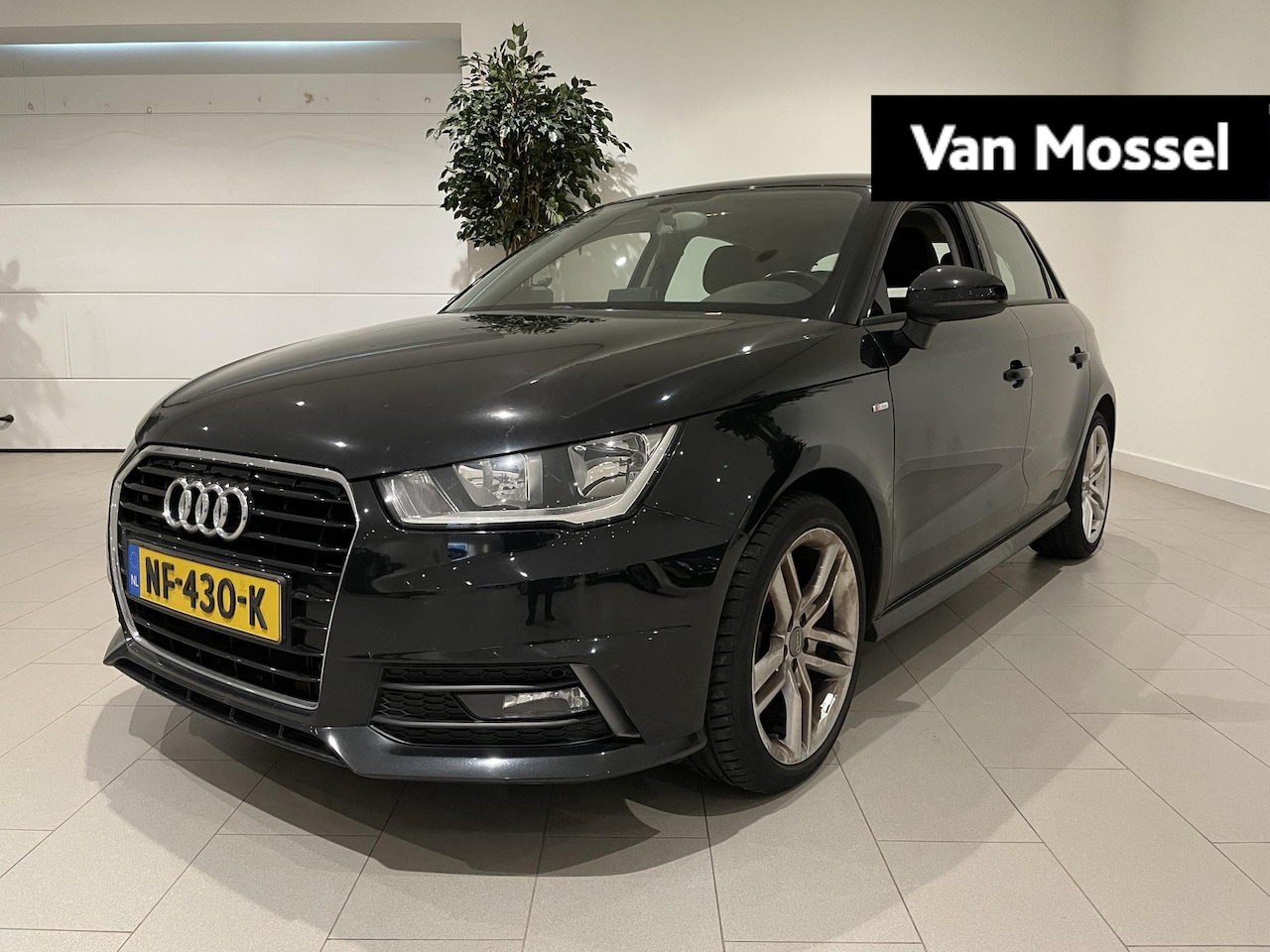 Audi A1 Sportback - 1.0 TFSI Adrenalin 95 PK | Navigatie | Parkeersensoren | Cruise Control | Bluetooth | Radi - AutoWereld.nl