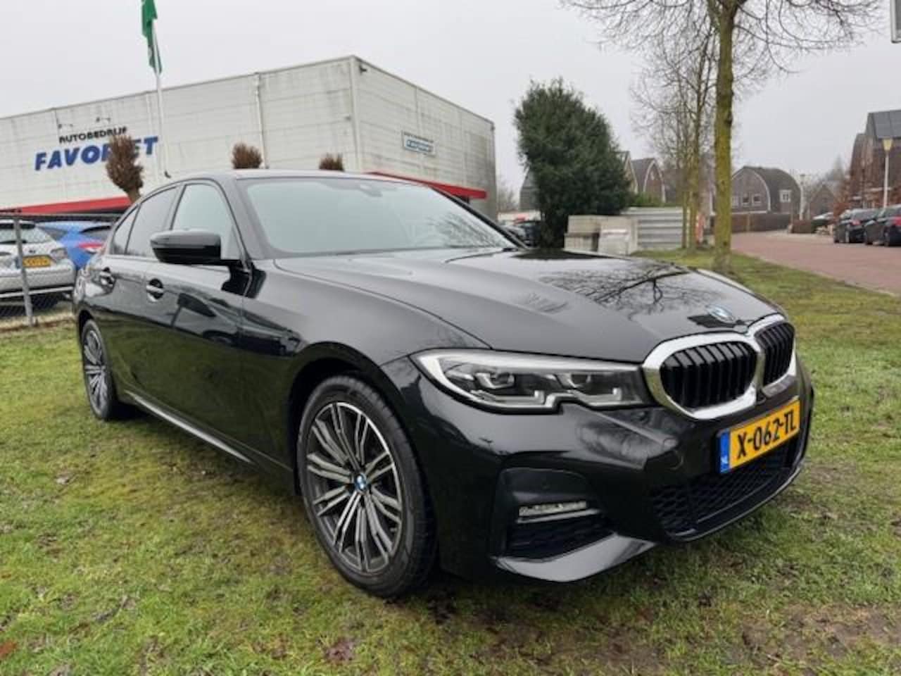 BMW 3-serie - 330e/M-SPORT/PERFORM/CAM/VIRTDASH/LED/EXTRA WINTERSET M - AutoWereld.nl