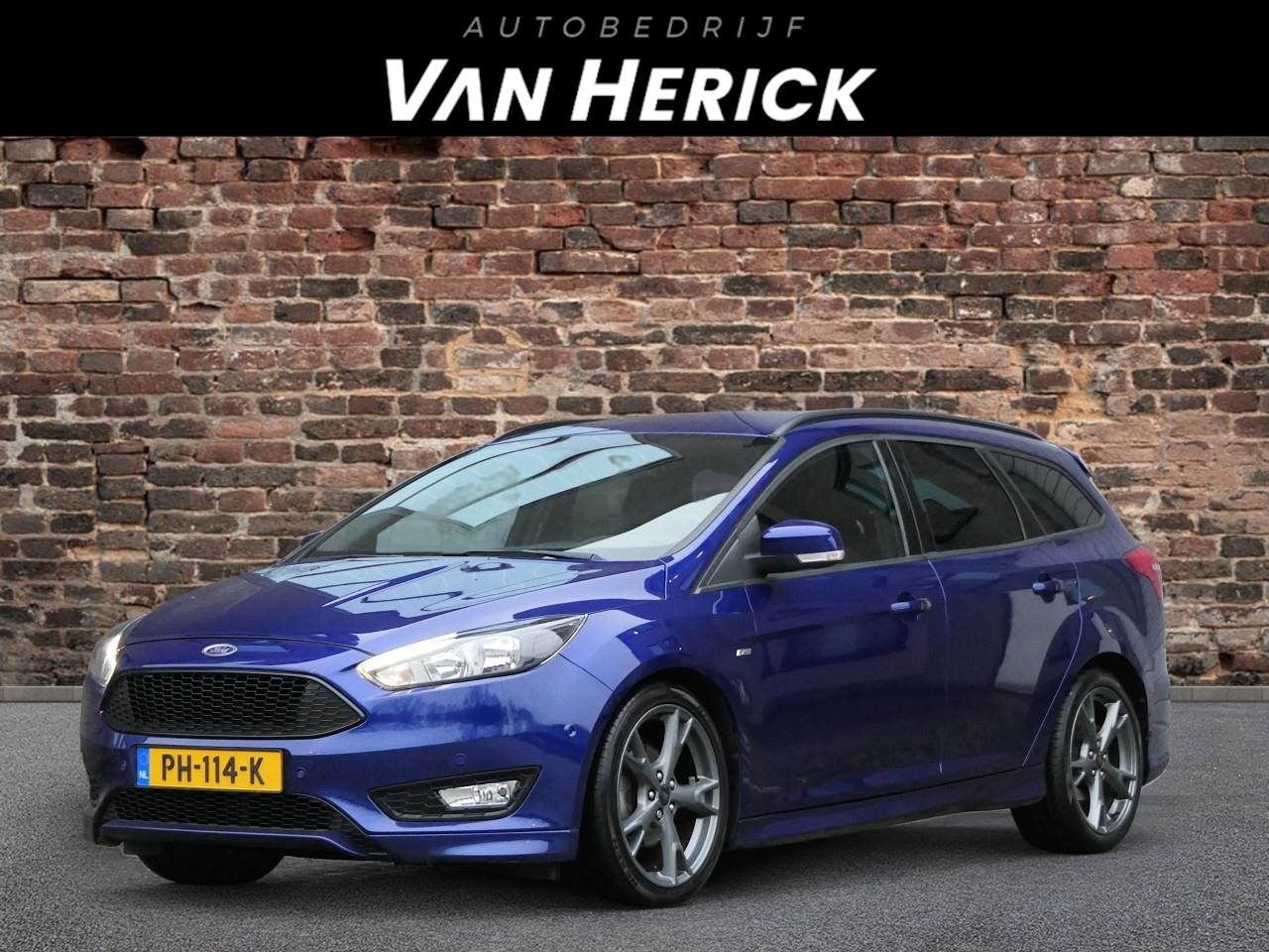 Ford Focus Wagon - 1.0 125PK ST-Line | Cruise | Navi | Nette staat - AutoWereld.nl