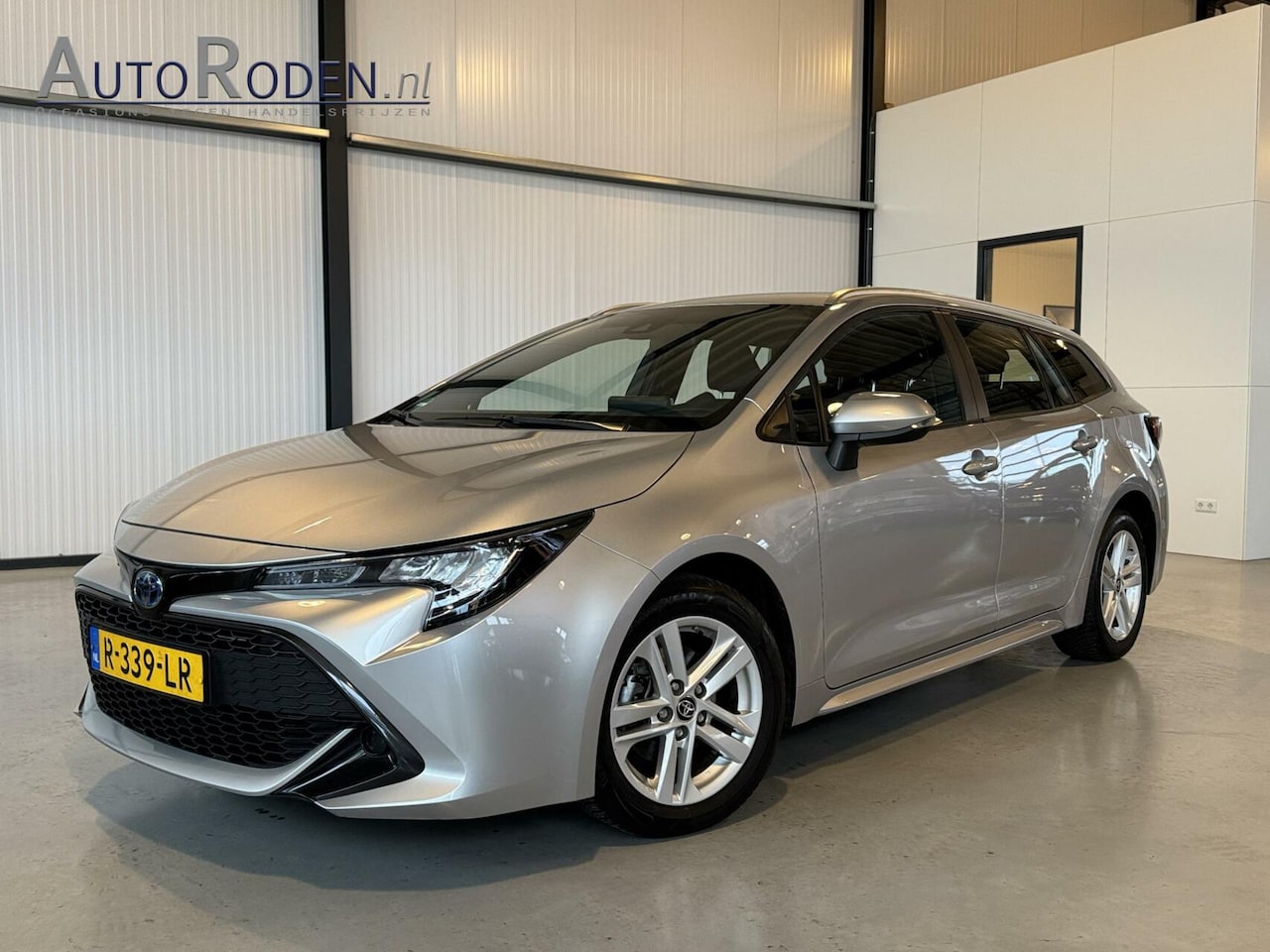 Toyota Corolla Touring Sports - 1.8 Hybrid Active Camera|CarPlay|Adapt.Cruise| - AutoWereld.nl