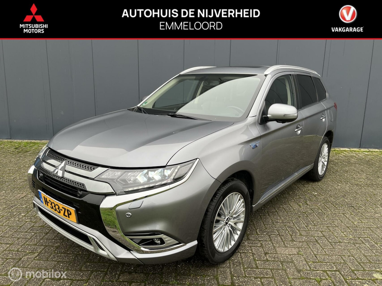 Mitsubishi Outlander - 2.4 PHEV Intense 2.4 PHEV Intense+ - AutoWereld.nl