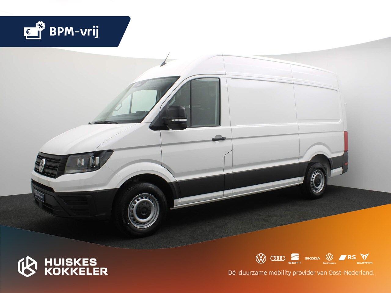 Volkswagen Crafter - 2.0 TDI 140PK L3H3 3.5T Nieuw Model | Digital Cockpit | Trekhaak | Parkeersensoren *Actie - AutoWereld.nl