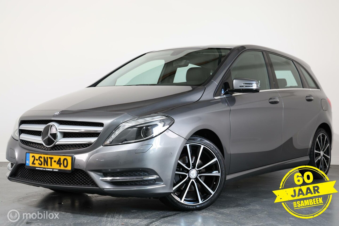 Mercedes-Benz B-klasse - 180 Ambition - AUTOMAAT - NAVI - AutoWereld.nl