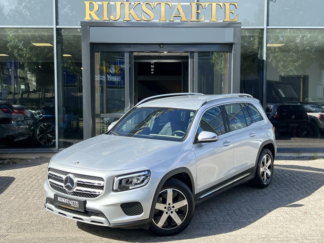 Mercedes-Benz GLB - 200 Business Solution|ELEKTRISCHE TREKHAAK|18'' - AutoWereld.nl