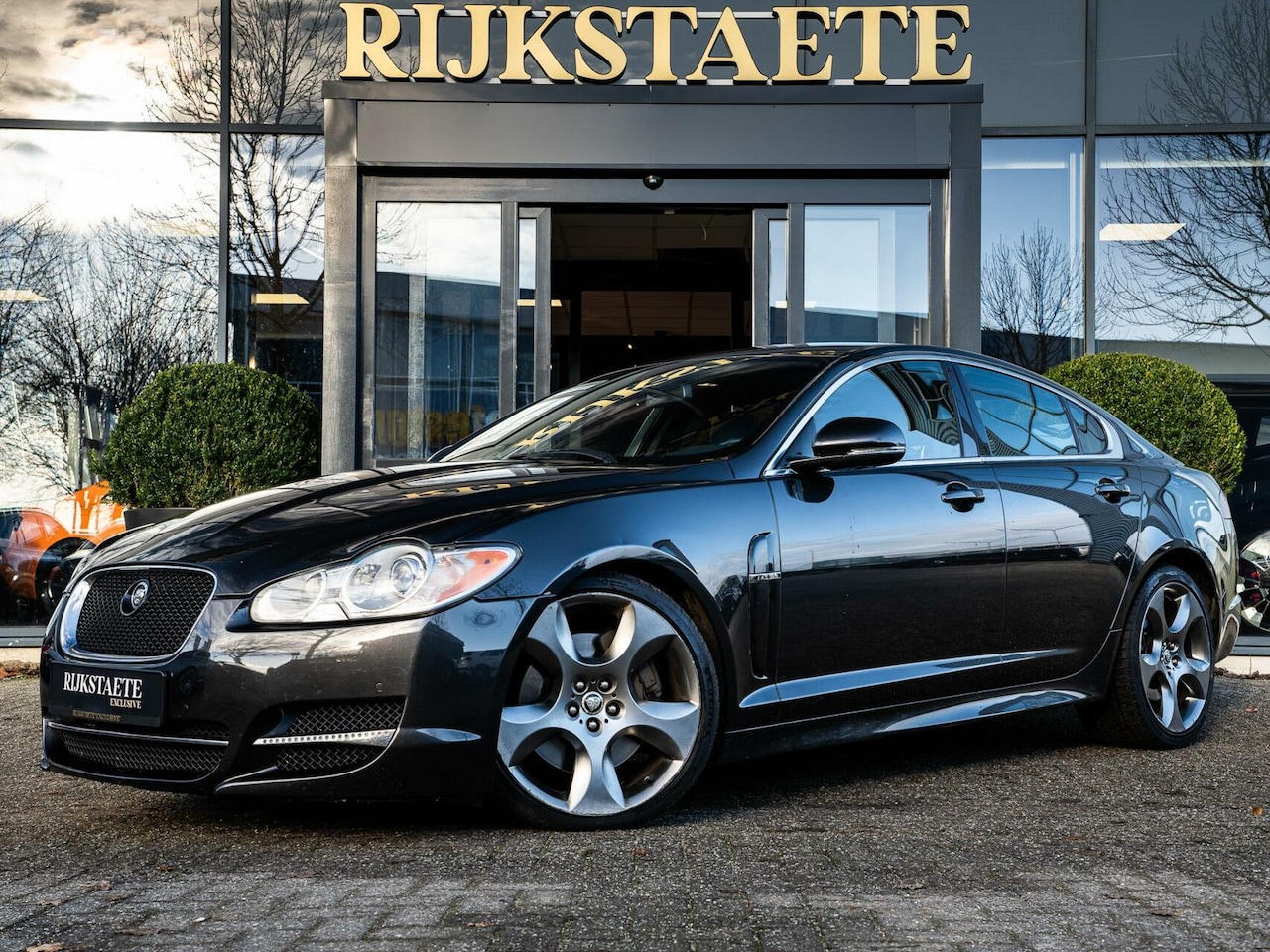 Jaguar XF - 3.0D S V6 Performance Edition|BOWERS & WILKINS - AutoWereld.nl