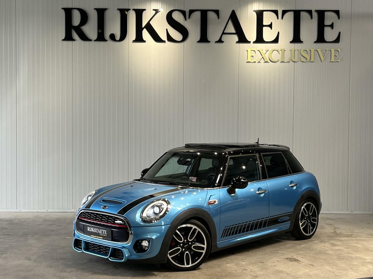 MINI John Cooper Works - Mini 2.0 S Chili|JCW|PANO|H&K|HEAD-UP|ACC|18'' - AutoWereld.nl