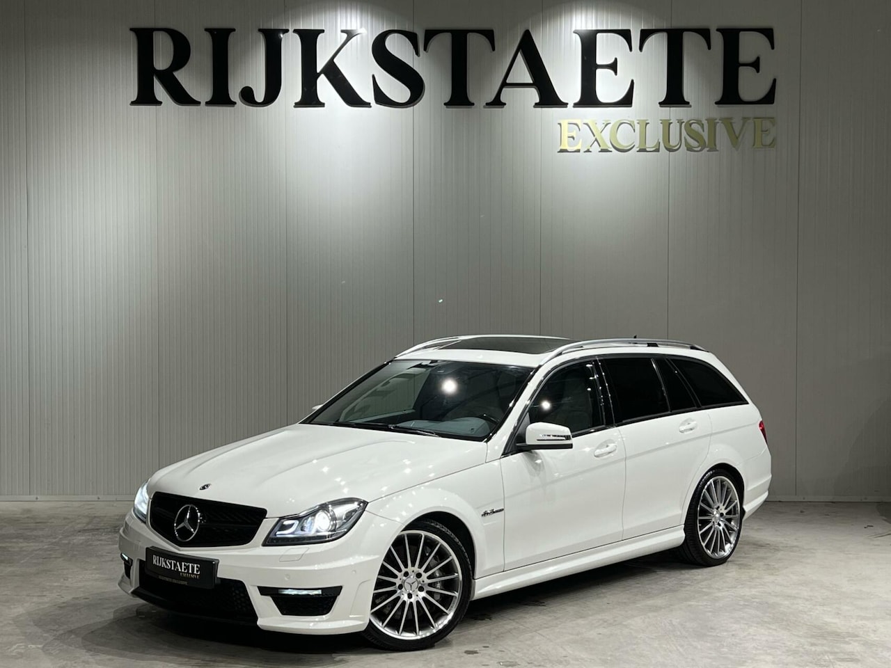 Mercedes-Benz C-klasse Estate - C63 AMG|PANO|H&K|MEMORY|FACELIFT - AutoWereld.nl