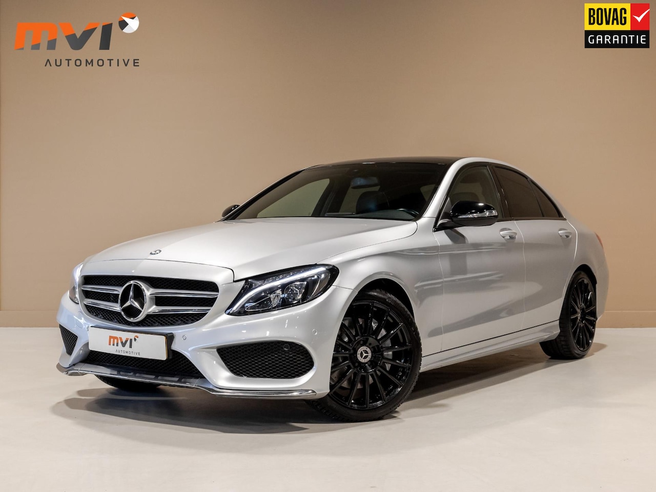 Mercedes-Benz C-klasse - 250 Prestige Line: AMG / 211pk / Panorama dak / Stoelverwarming / Leder / - AutoWereld.nl