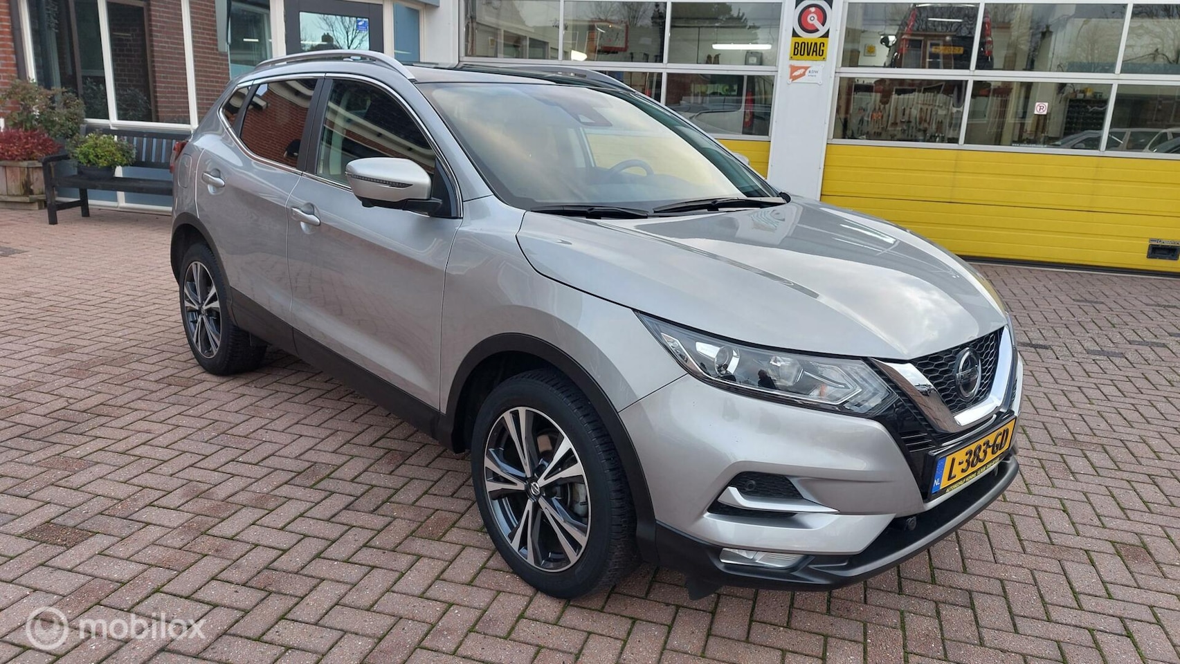 Nissan Qashqai - 1.3 MHEV Business Design 1.3 MHEV Business Design - AutoWereld.nl