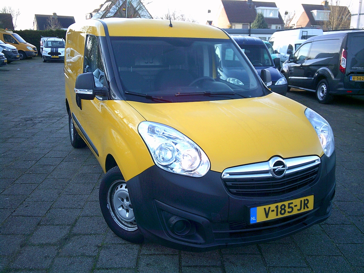 Opel Combo - 1.3 CDTi L1H1 Sport VOORZIEN VAN AIRCO+CRUISE+TREKHAAK! EURO 6 ! - AutoWereld.nl