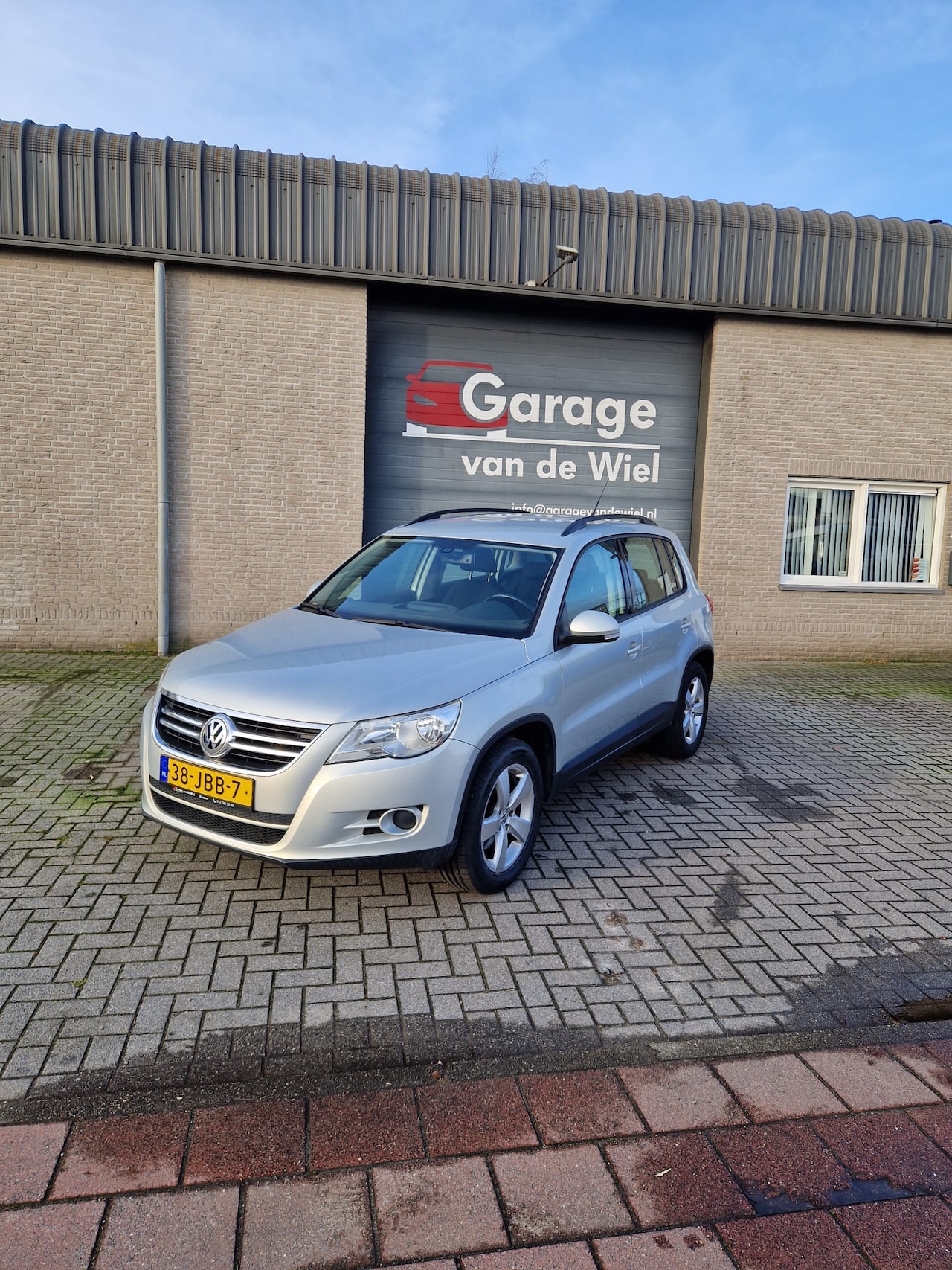 Volkswagen Tiguan - 1.4 TSI Comfort&Design 110 kW / 150 pk - AutoWereld.nl