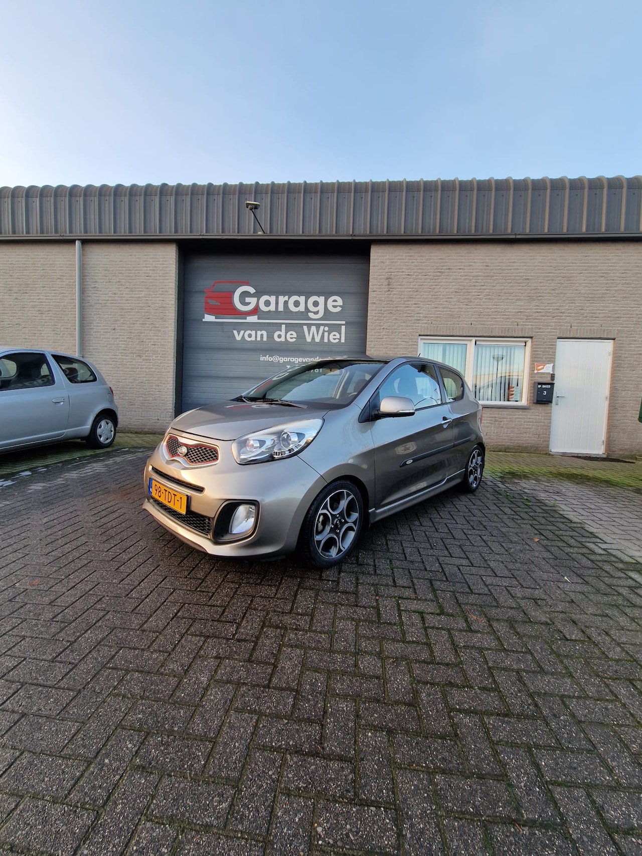 Kia Picanto - 1.2 CVVT Comfort Pack - AutoWereld.nl