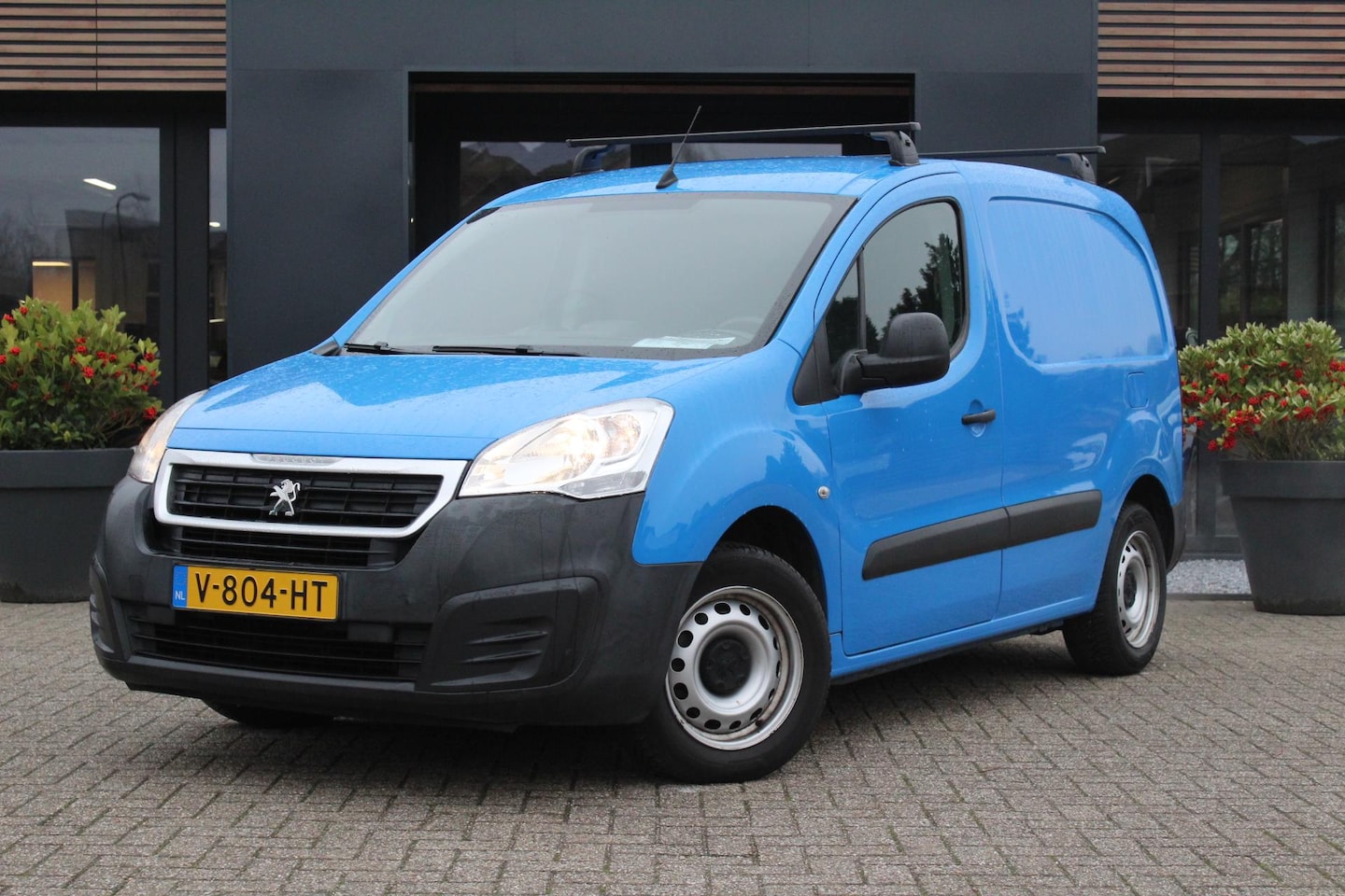 Peugeot Partner - 120 1.6 BueHDI 75 L1 Premium Pack - AutoWereld.nl