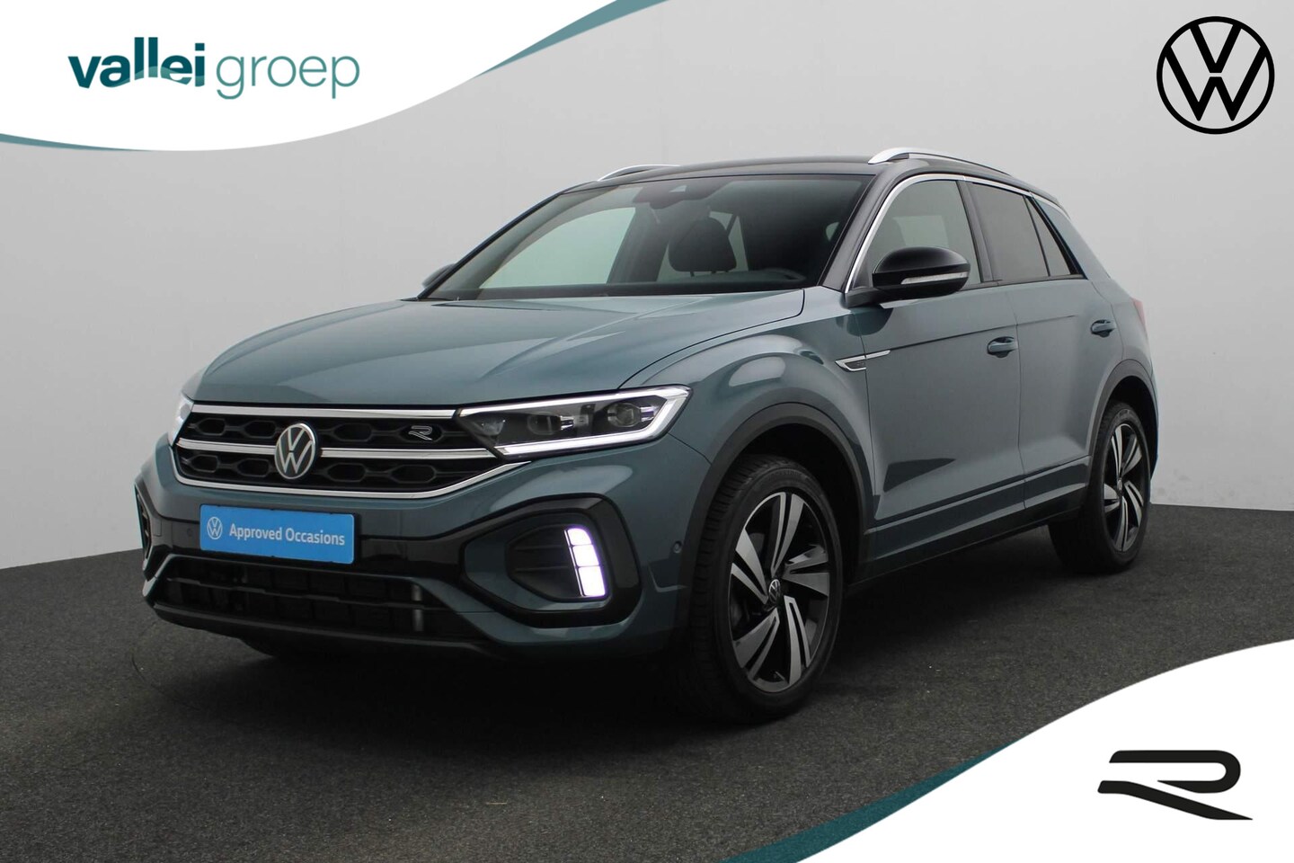 Volkswagen T-Roc - 1.5 TSI 150PK DSG R-Line Business | Trekhaak | Camera | Navi | Stoelverwarming | ACC | Key - AutoWereld.nl