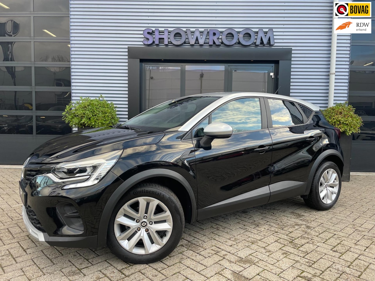 Renault Captur - 1.3 TCe 140 Intens Automaat|Navi|Applecarplay - AutoWereld.nl