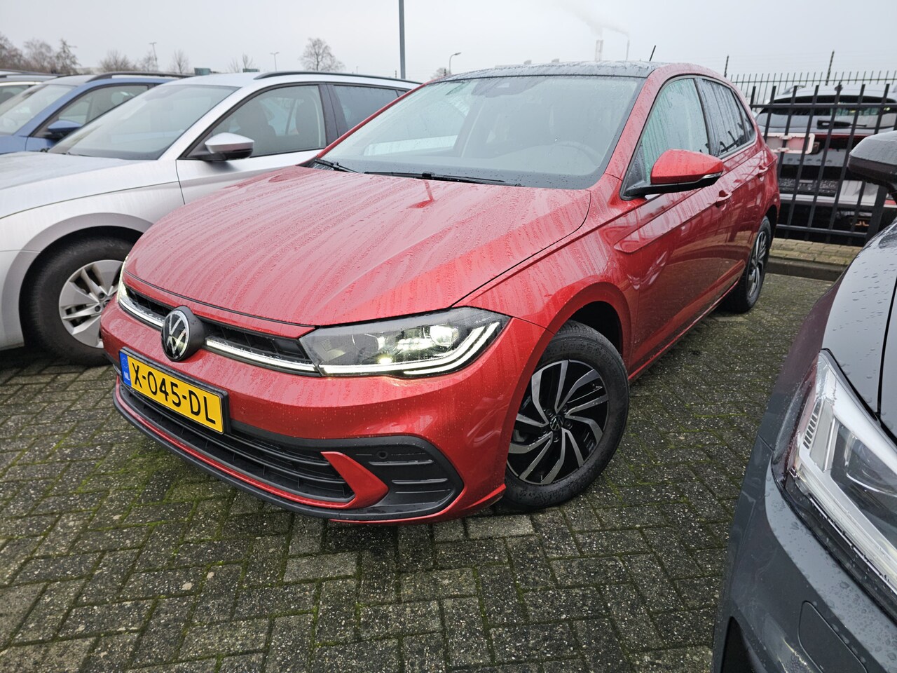 Volkswagen Polo - 1.0 TSI 96pk Life Business | Fabrieksgarantie tot 10-2027 | 1ste eigenaar | Panorama dak | - AutoWereld.nl