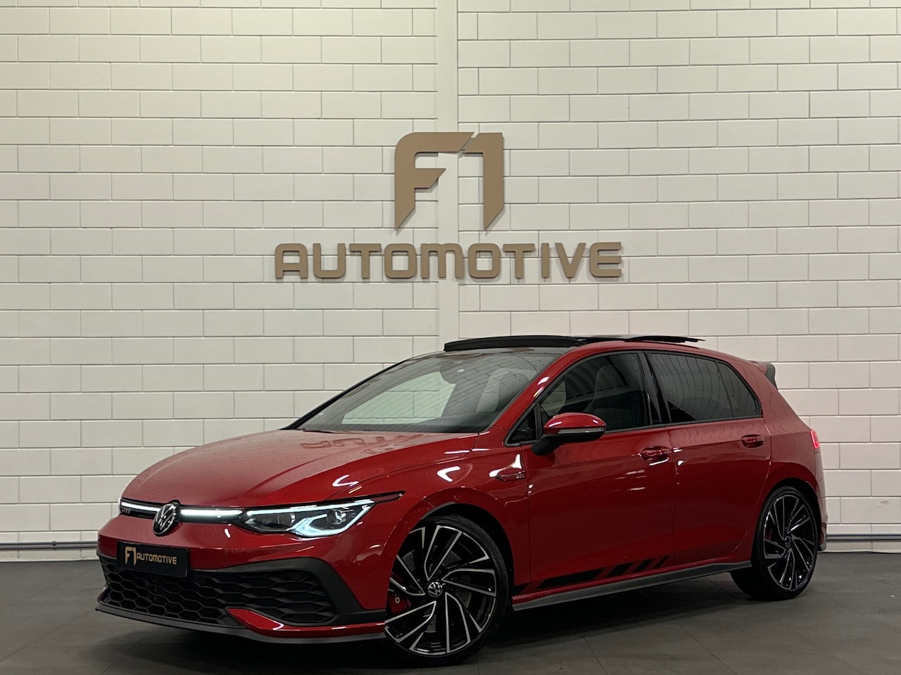 Volkswagen Golf - 2.0 TSI GTI Clubsport Pano|HuD|H/K|Leer|VOL - AutoWereld.nl