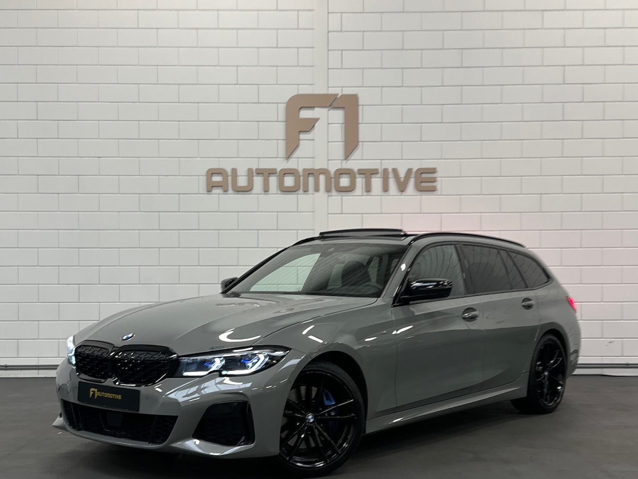 BMW 3-serie Touring - M340i XD M-Sport Pano|H/K|360cam|HUD|VOL - AutoWereld.nl