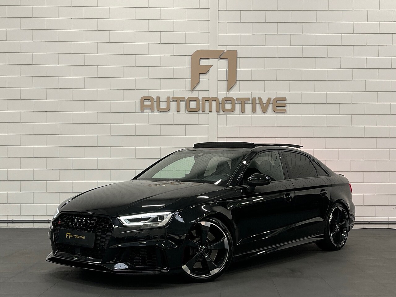 Audi RS3 - 2.5 TFSI Limo|Pano|B&O|ACC|RS Seat|Sfeer|Keyles|VOL - AutoWereld.nl