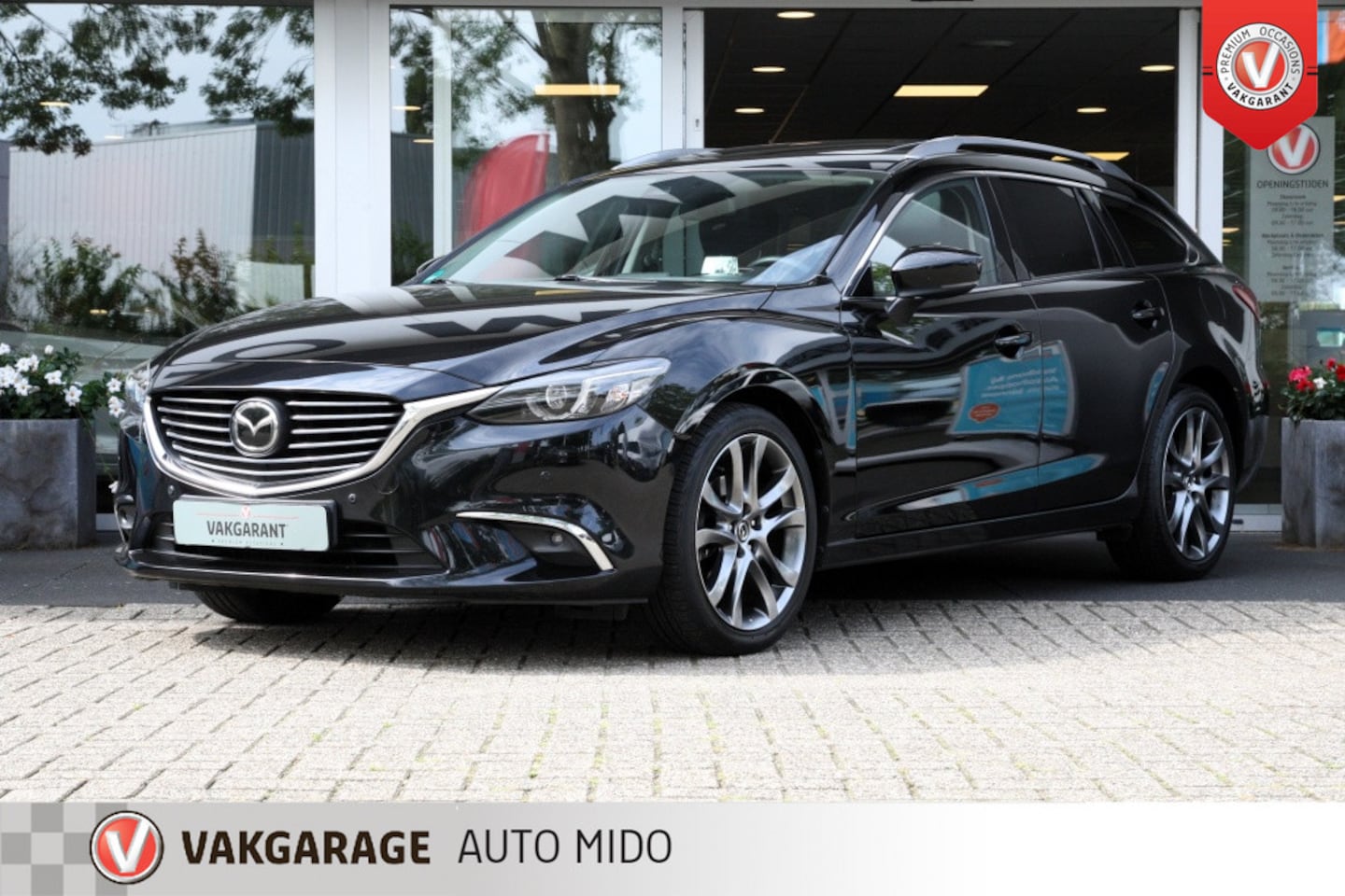 Mazda 6 Sportbreak - 2.5i SkyActiv-G 192 GT-M Automaat -1e eigenaar- -LAGE KM STAND- - AutoWereld.nl