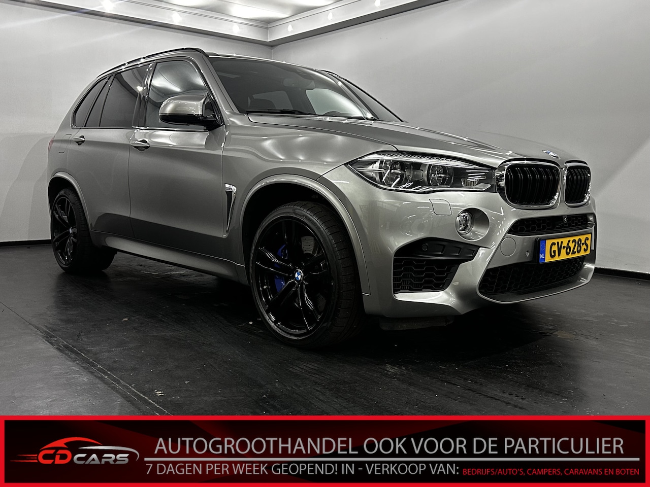 BMW X5 - M Pano, Leder, Navi, Camera, 576PK - AutoWereld.nl