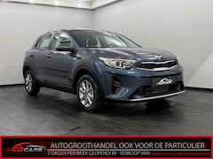 Kia Stonic - 1.2 T-GDi ComfortLine Apple carplay, Parkeer sensoren, Winterpakket, Cruise control, 6 jaa