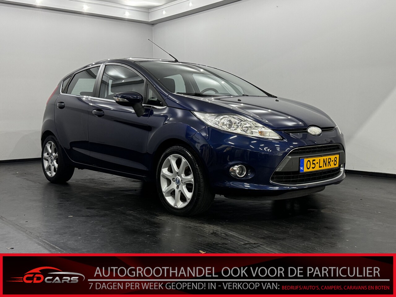 Ford Fiesta - 1.25 Titanium Clima, Cruise control, Parkeer sensoren, Lichtmetalen velgen Bij de verkoop - AutoWereld.nl