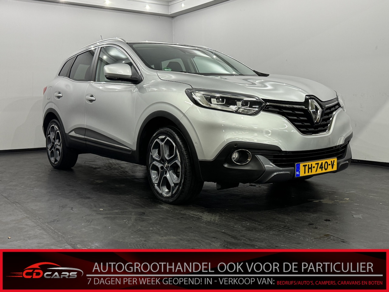 Renault Kadjar - 1.2 TCe Bose Leder, Navi, Camera, Virtual desk, Keyless start, Cruise control - AutoWereld.nl