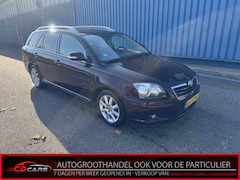 Toyota Avensis Wagon - 1.8 VVTi Luna Clima, Radio, Schade rechts achter, Bij de verkoop van gebruikte voertuigen