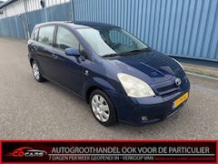 Toyota Corolla Verso - 1.6 VVT-i Sol Clima, Cruise control, Keyless start, Mistlamp Bij de verkoop van gebruikte