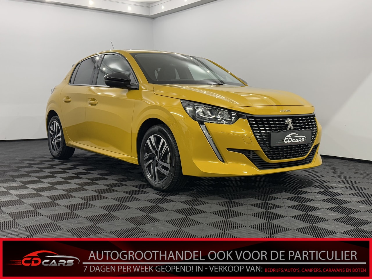 Peugeot 208 - 1.2 PureTech Allure Half leder, Camera, Navi, Cruise control, Virtual desk, Rijstrook corr - AutoWereld.nl