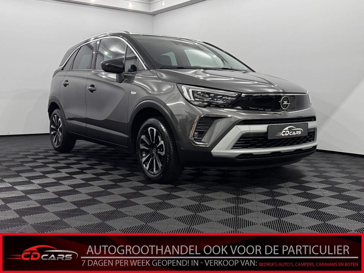 Opel Crossland - 1.2 Turbo Elegance Half leder, Apple carplay, Rijstrook correctie, Winterpakket, Clima, 2 - AutoWereld.nl