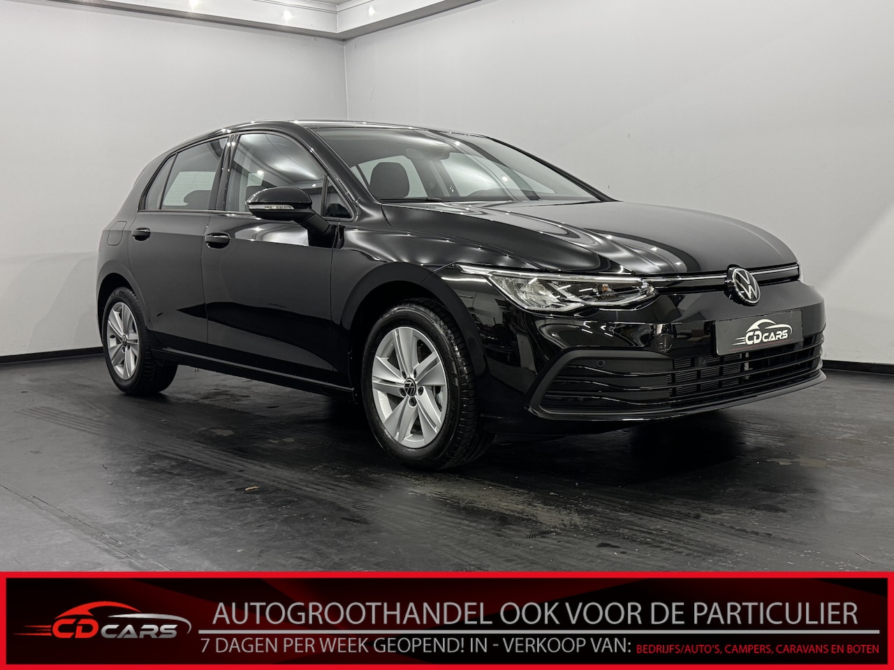 Volkswagen Golf - 1.5 eTSI DSG Life Business Camera, Apple carplay, Virtual desk, Clima, Cruise control adap - AutoWereld.nl