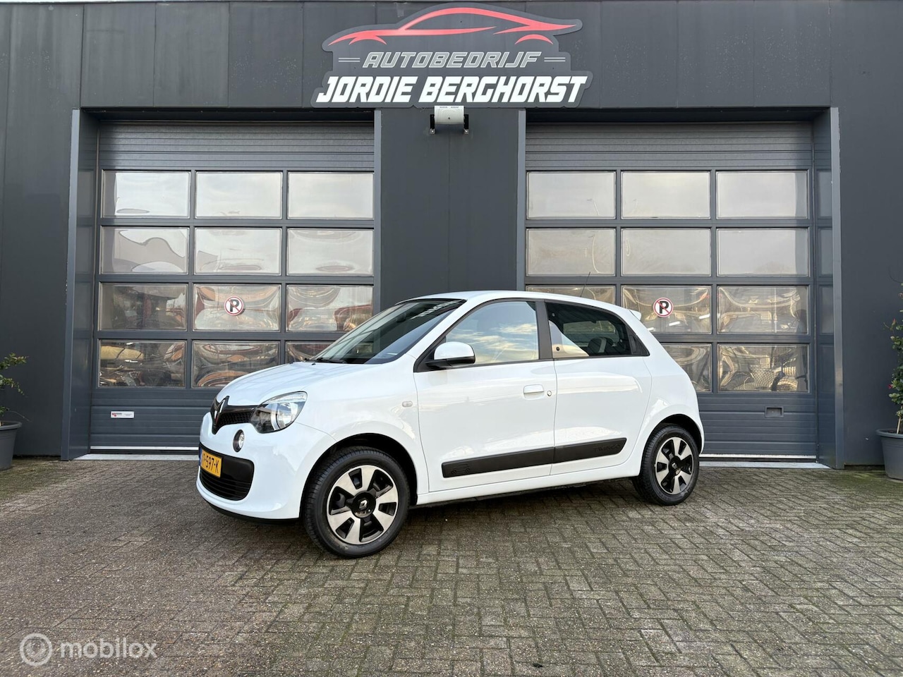 Renault Twingo - 1.0 SCe Collection 3950 KM!!! - AutoWereld.nl