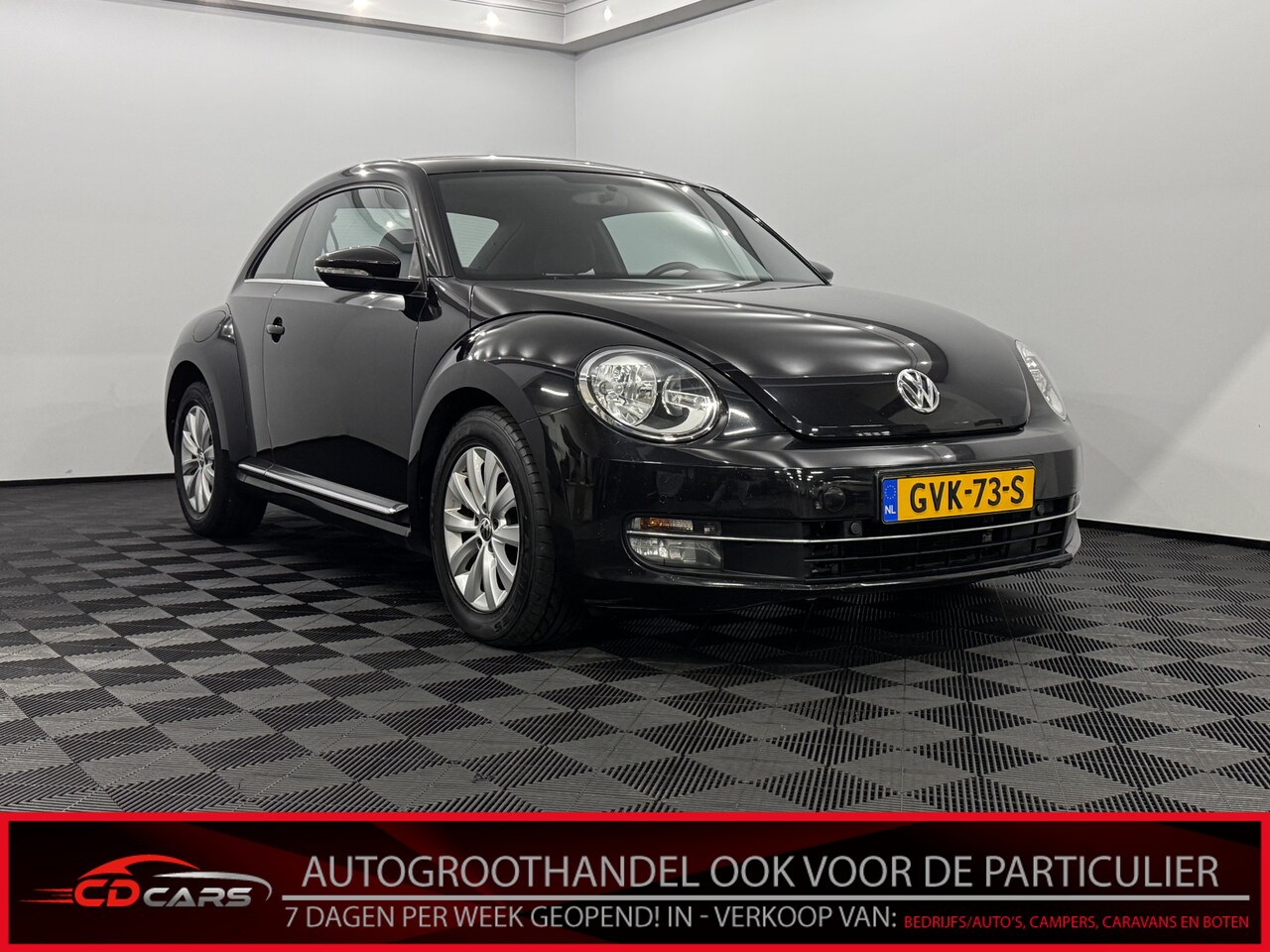 Volkswagen Beetle - 1.6 TDI Design Clima, Navi, Parkeer sensoren, Cruise control, Lichtmetalen velgen - AutoWereld.nl