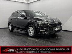 Skoda Fabia - 1.0 TSI Business Edition Airco, Camera, Navi, Keyless start, Virtual desk, 4 jaar garantie