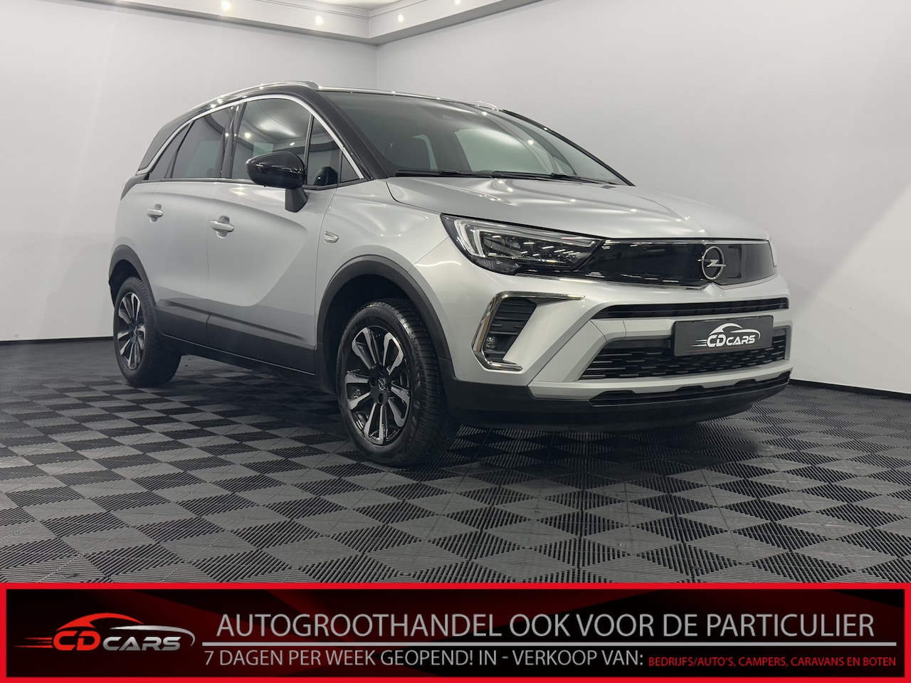 Opel Crossland - 1.2 Turbo Elegance Half leder, Clima, Apple carplay, Winterpakket, Cruise control adaptief - AutoWereld.nl