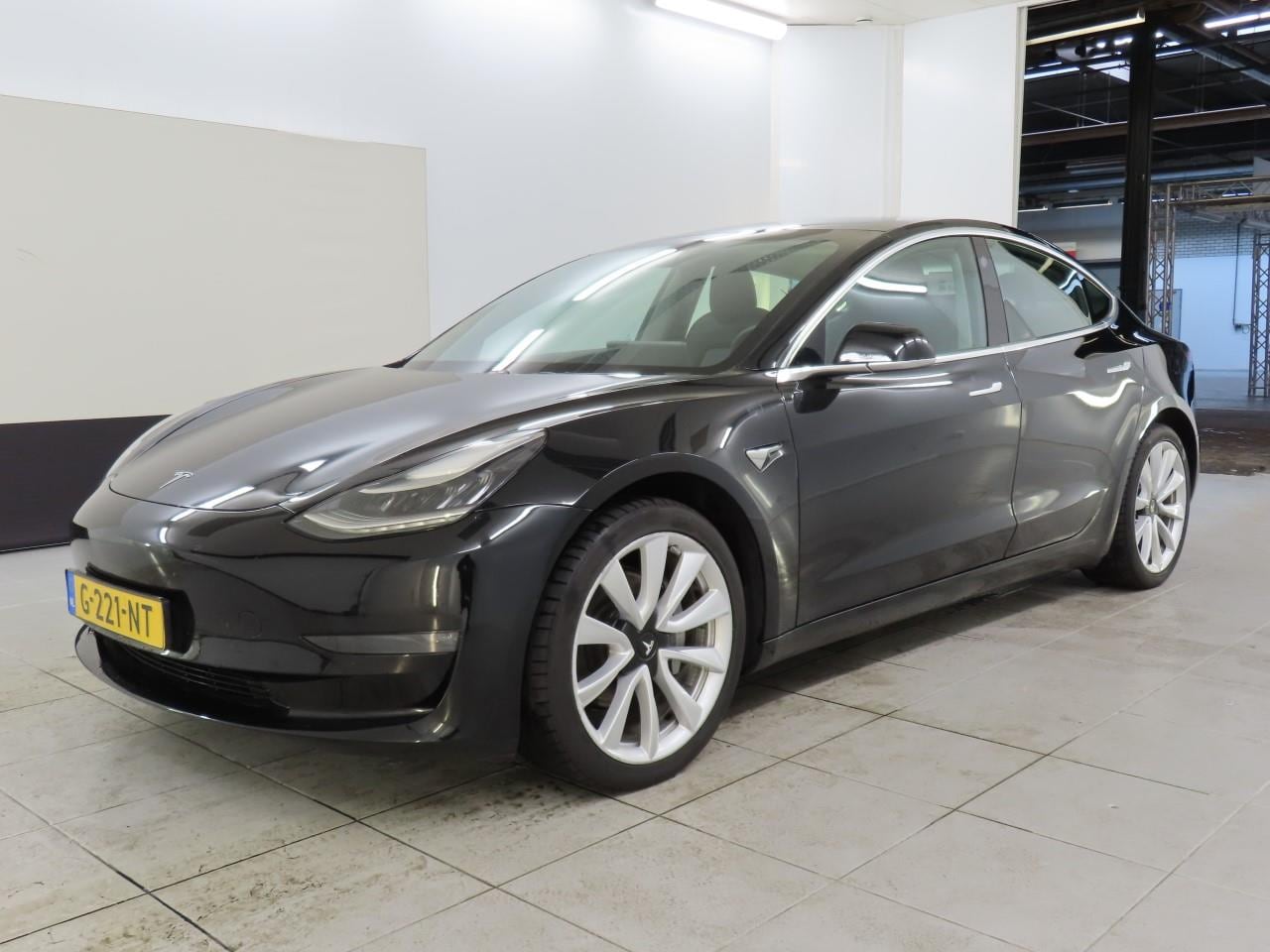 Tesla Model 3 - Long-Range AWD 351pk 75 kWh [ AUTOPILOT+19" LMV+620KM WLTP+PREMIUM AUDIO ] - AutoWereld.nl