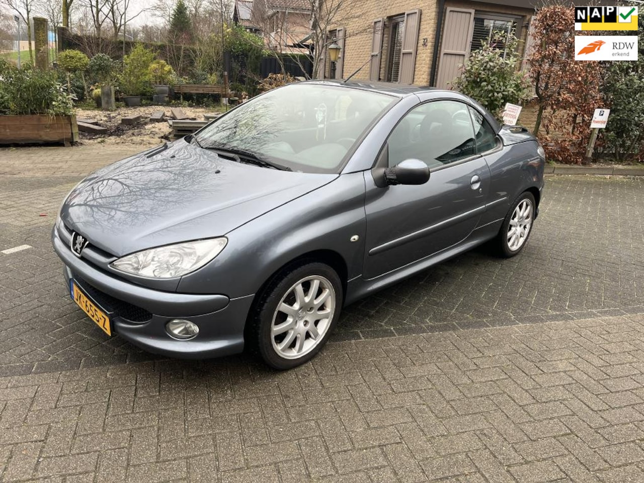 Peugeot 206 CC - 1.6-16V 1.6-16V - AutoWereld.nl