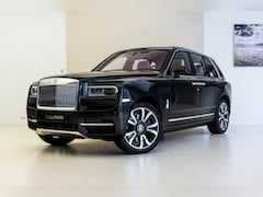 Rolls-Royce Cullinan - 6.75 V12