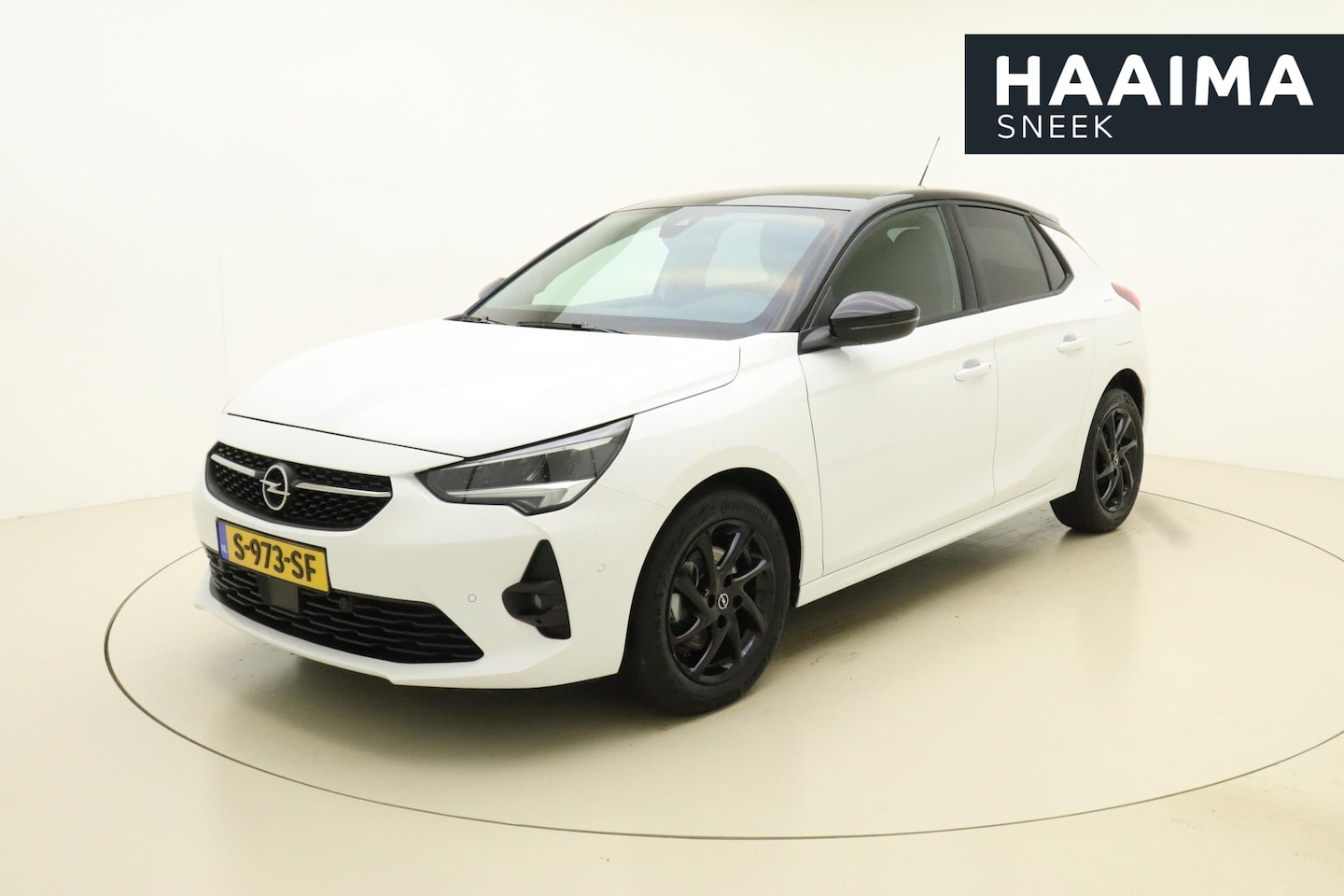 Opel Corsa - 1.2 GS Line 100 PK | Camera | Zwart dak | Sportief | Parkeersensoren | Zwart dak | Lichtme - AutoWereld.nl