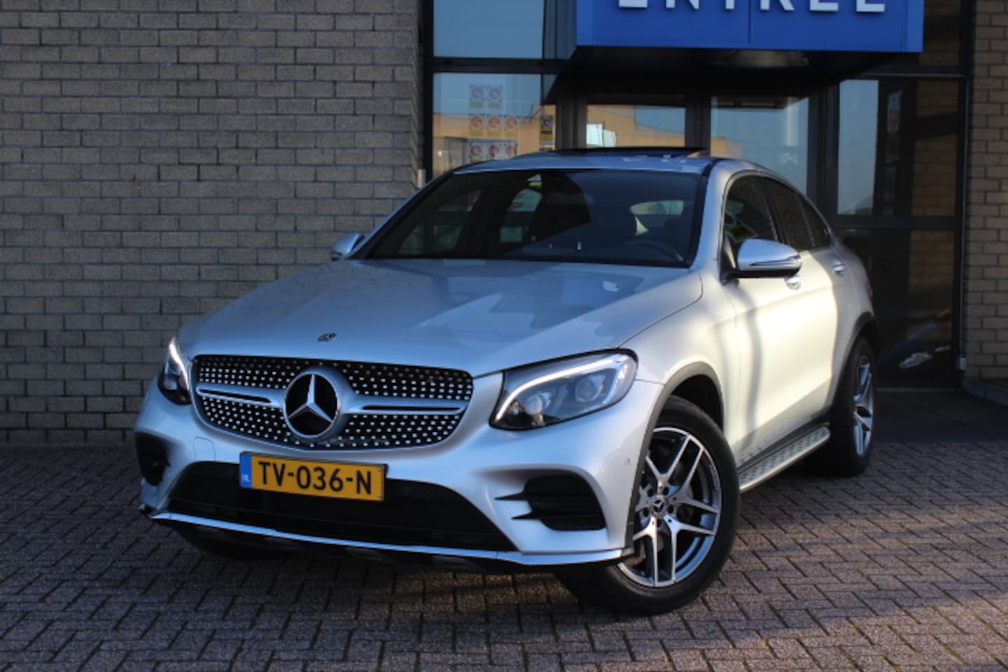 Mercedes-Benz GLC-klasse Coupé - 220D 4 Matic AMG STYLING-SCHUIFDAK-ILS-ORG. NL-UNIEK - AutoWereld.nl